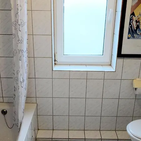 Apartment Charmantes In Mittelfeld Hannover
